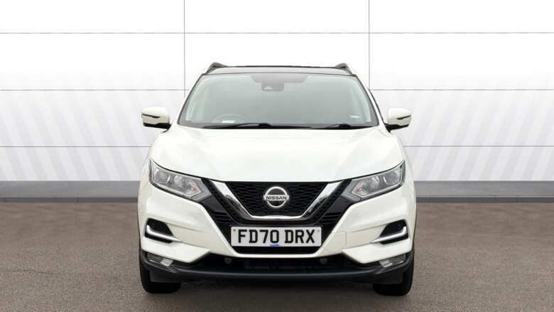 Nissan Qashqai 1.3 DiG-T N-Connecta 5dr [Glass Roof Pack] Petrol Hatchback